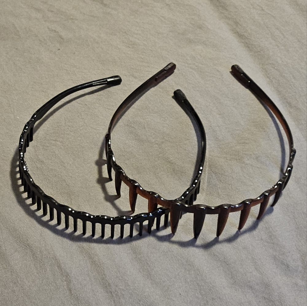 Two Y2K Plastic Claw Headbands